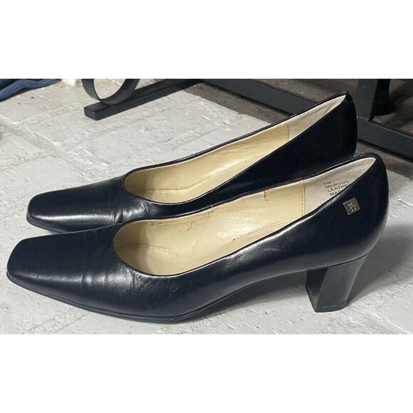 Etienne‎ Aigner Heels Size 7 Vintage Black Leather Pumps 90s Spain - Picture 1 of 10